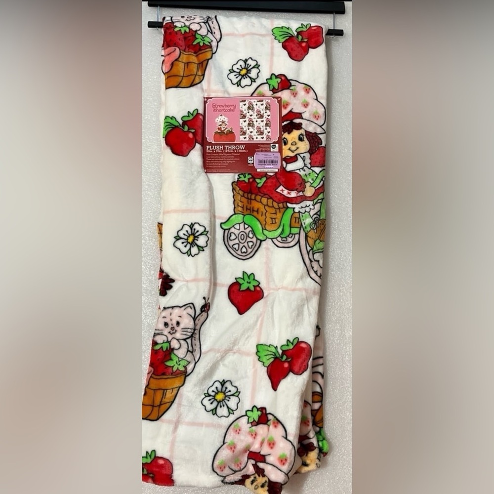 Strawberry Shortcake blanket